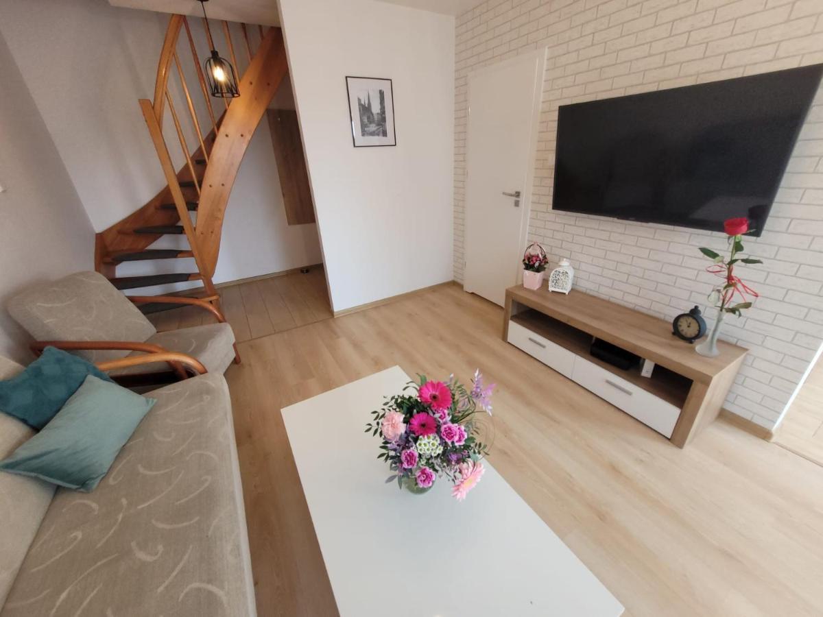 شقة شتشيتسين  في Loft Apartament المظهر الخارجي الصورة